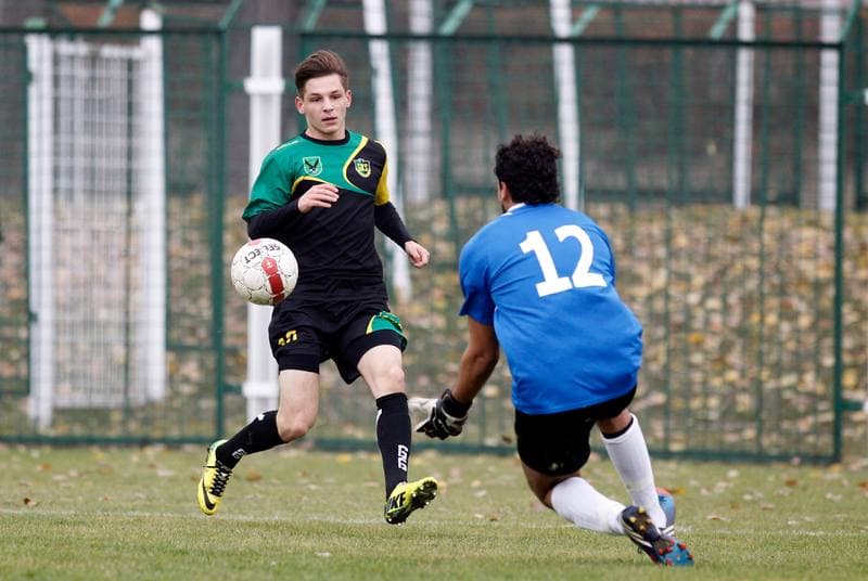 Football. III Liga Opolsko - Slaska. Grunwald Ruda Slaska - GKS Jastrzebie. 09.08.2014