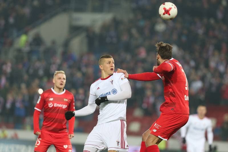 Football. Lotto Ekstraklasa. Gornik Zabrze - Lechia Gdansk. 08.12.2017