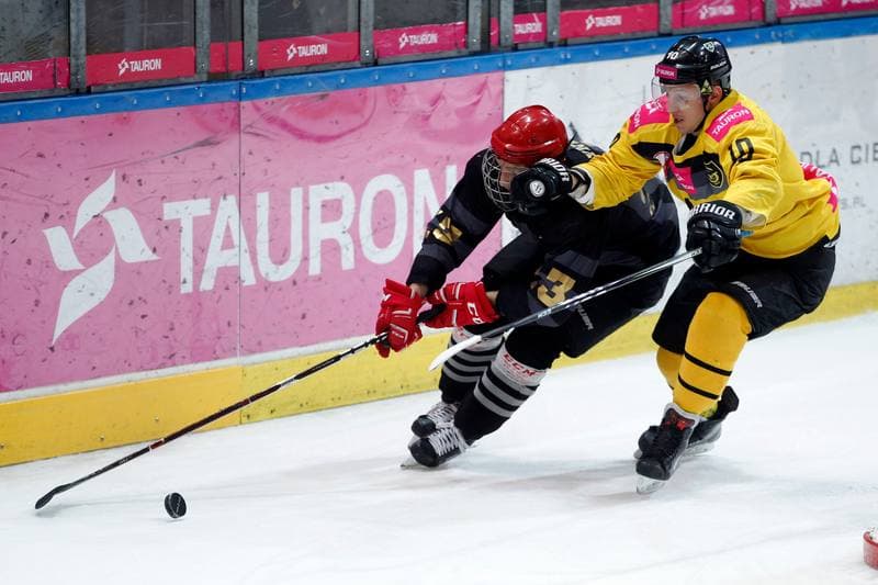 Ice Hockey. Tauron Hokej Liga. Tauron KH GKS Katowice - Comarch Cracovia. 08.02.2018