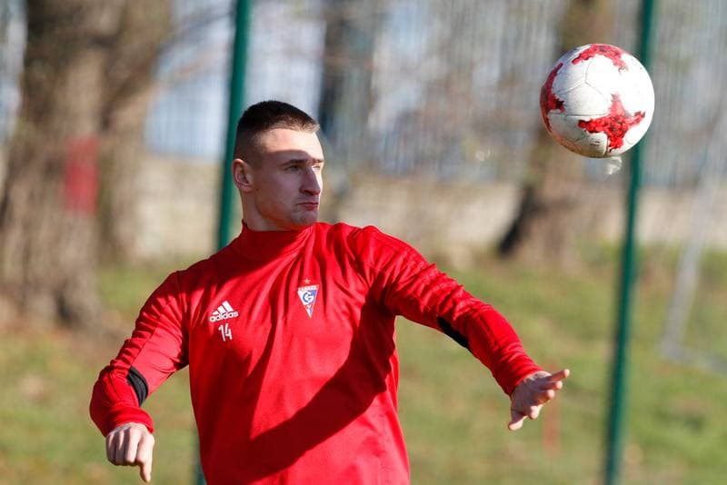 Football. Gornik Zabrze. Training. 23.11.2017