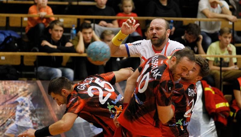 Handball. PGNiG Superliga. Gornik Zabrze - KPR RC Legionowo. 28.10.2015