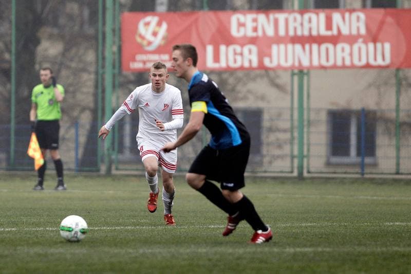 Football. Centralna Liga Juniorow. Gwarek Zabrze - Salos Szczecin. 26.11.2016
