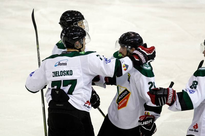 Ice Hockey. Polska Hokej Liga. Naprzod Janow - Unia Oswiecim. 31.10.2017