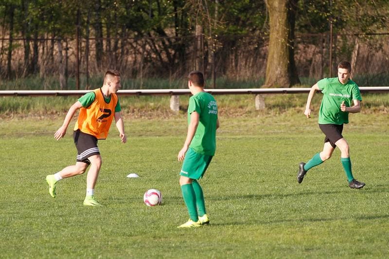 Football. Liga Okregowa. Victoria 1918 Jaworzno. 25.04.2018