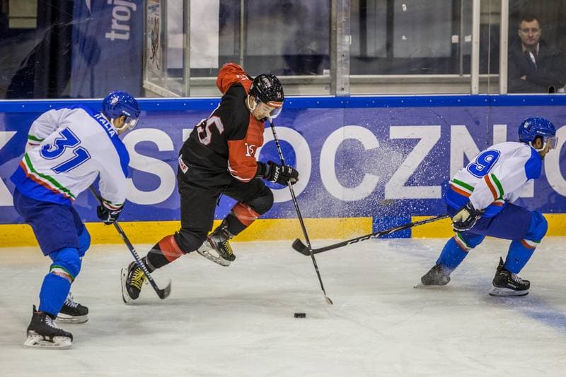 Ice Hockey. Euro Ice Hockey Challenge. Japan - Italy. 10.11.2019