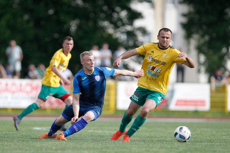 Football. III Liga. Gwarek Tarnowskie Gory - Skra Czestochowa. 01.05.2018