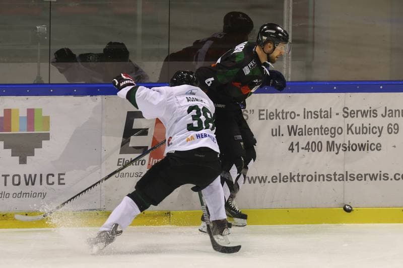 Ice Hockey. Polska Hokej Liga. Naprzod Janow - GKS Tychy. 15.10.2017
