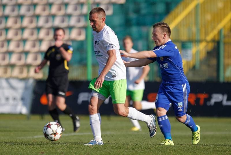 Football. I Liga. Rozwoj Katowice - Miedz Legnica. 31.10.2015