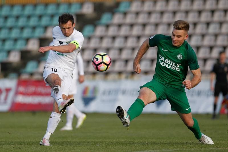 Football. II Liga. Rozwoj Katowice - Warta Poznan. 18.11.2017