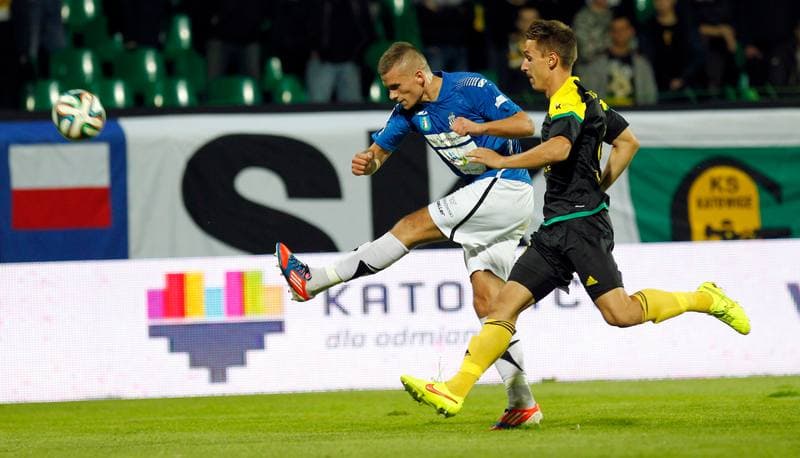 Football. I Liga. GKS Katowice - Sandecja Nowy Sacz. 11.09.2015