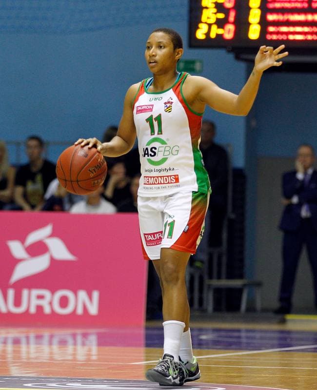 Basketball. Tauron Basket Liga Kobiet. JAS FBG Zaglebie Sosnowiec - Energa Torun. 19.09.2015