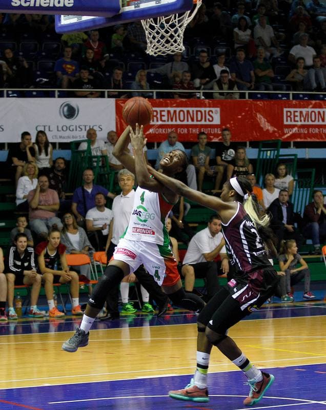 Basketball. Tauron Basket Liga Kobiet. JAS FBG Zaglebie Sosnowiec - Energa Torun. 19.09.2015