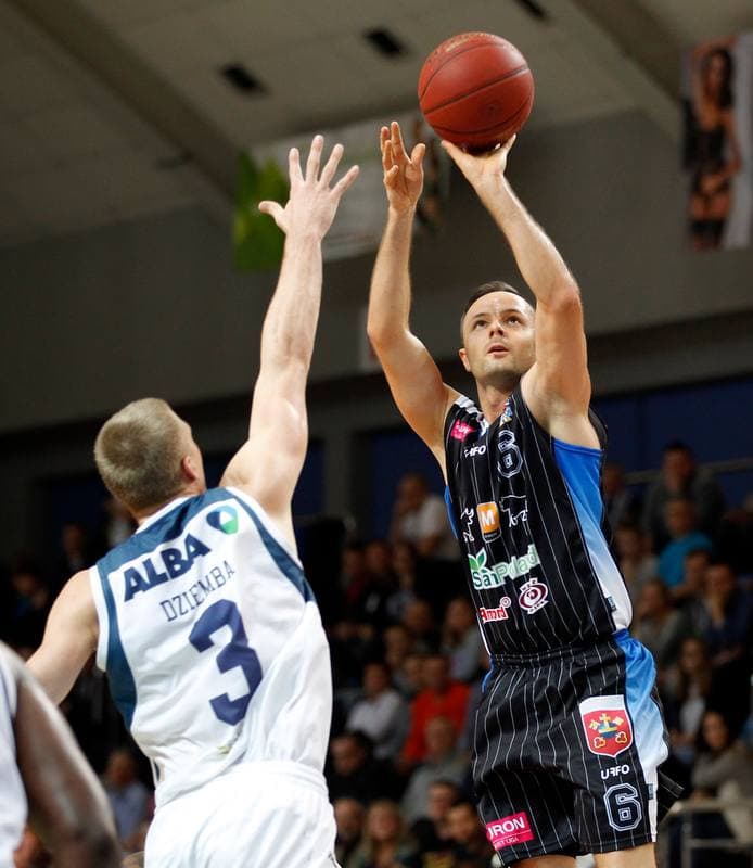 Basketball. Tauron Basket Liga. MKS Dabrowa Gornicza - Stal Ostrow Wielkopolski. 15.11.2015