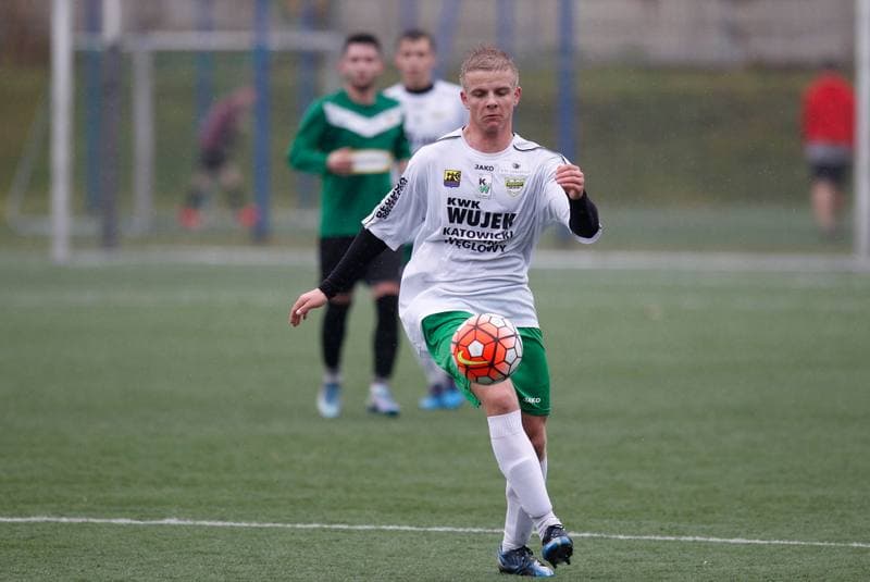Football. Liga Okregowa Katowice. Rozwoj II Katowice - AKS Mikolow. 15.11.2015